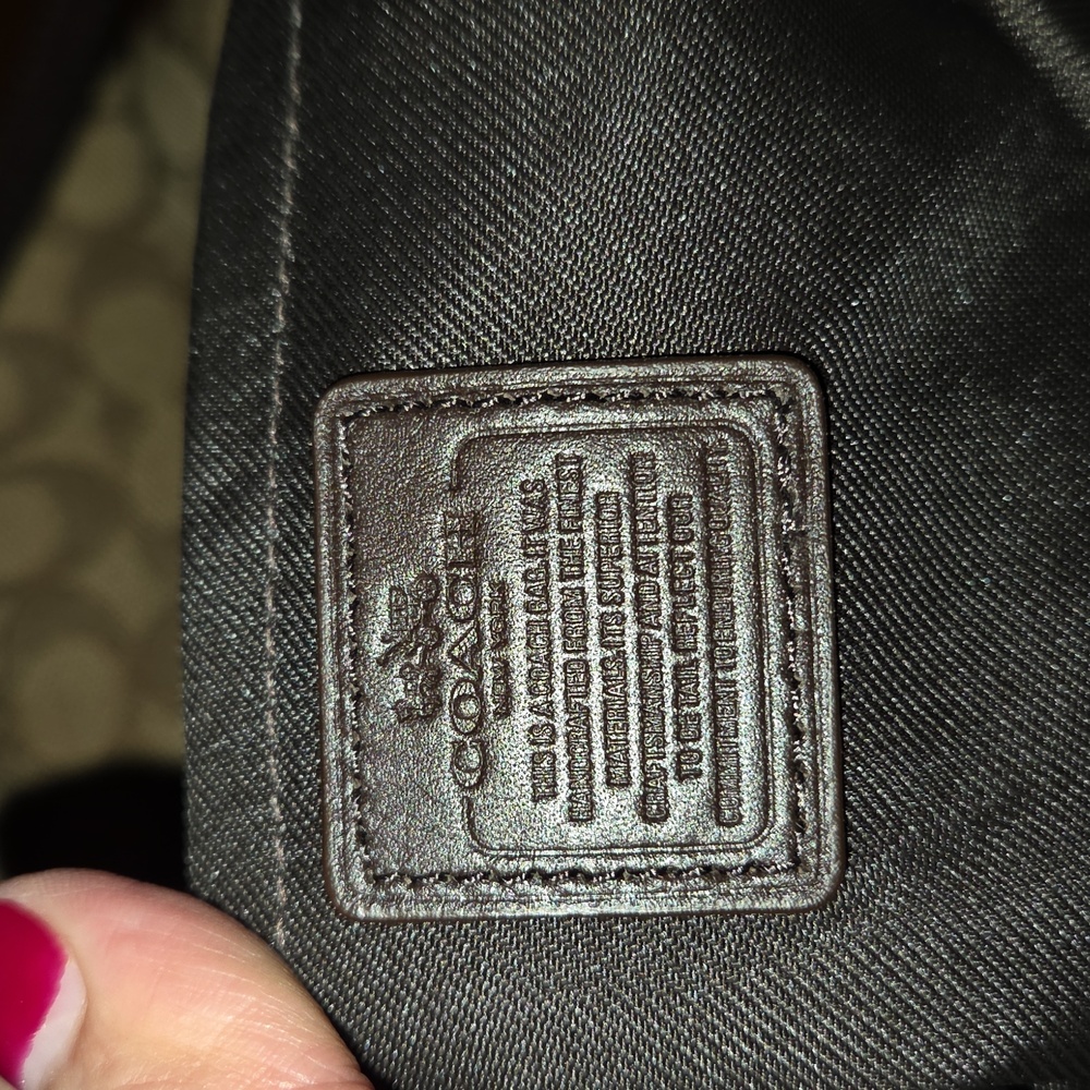Coach Kitt Messenger Crossbody NWOT - Picture 9 of 12